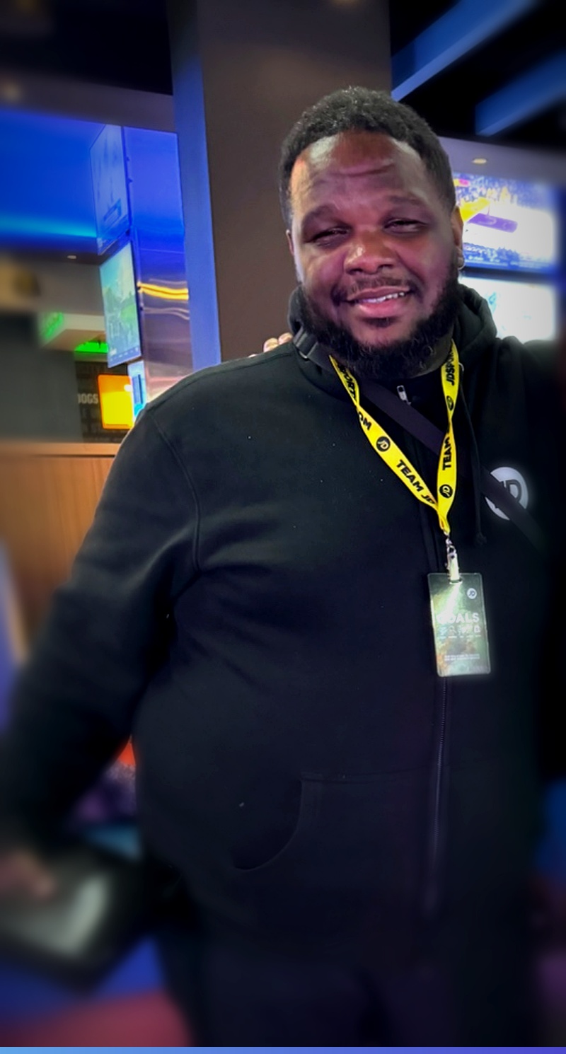Alreace Bolar, Director